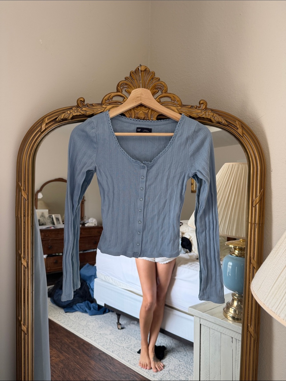 GAP size extra small pointelle cropped top